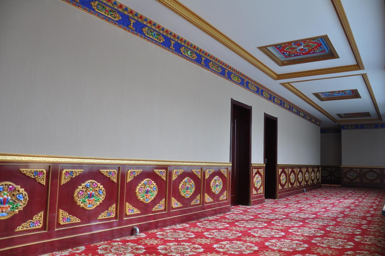 Overseas Tibetan Hotel Xiahe Zewnętrze zdjęcie