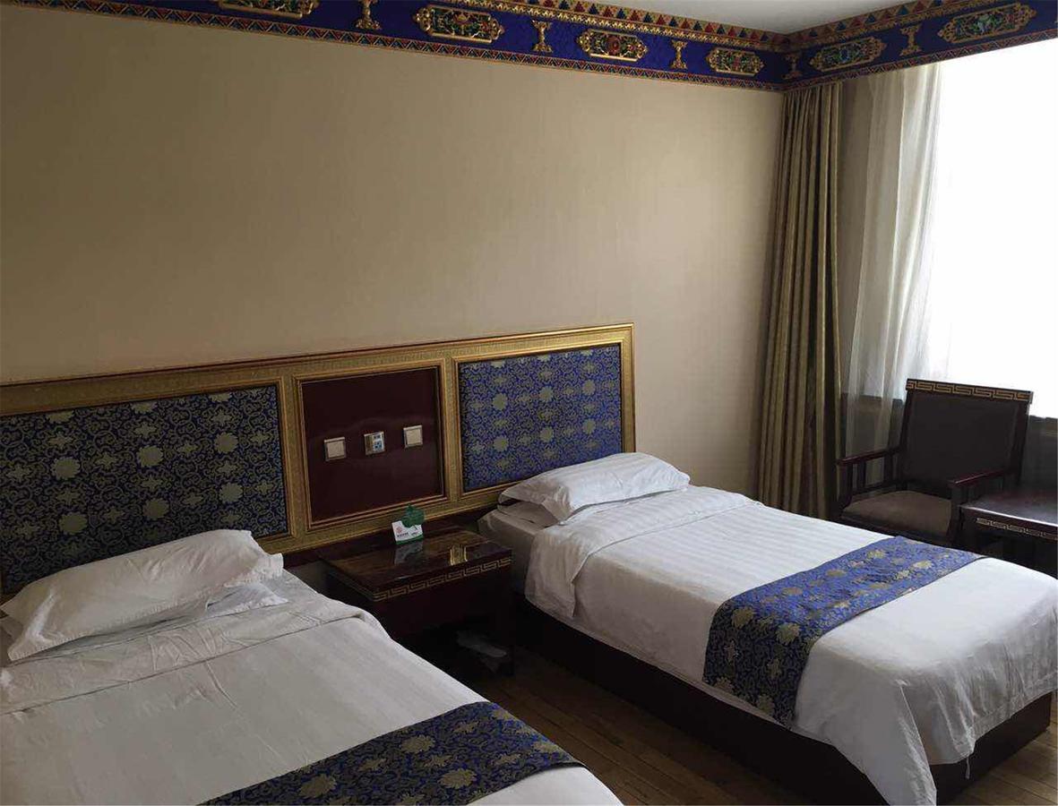 Overseas Tibetan Hotel Xiahe Zewnętrze zdjęcie